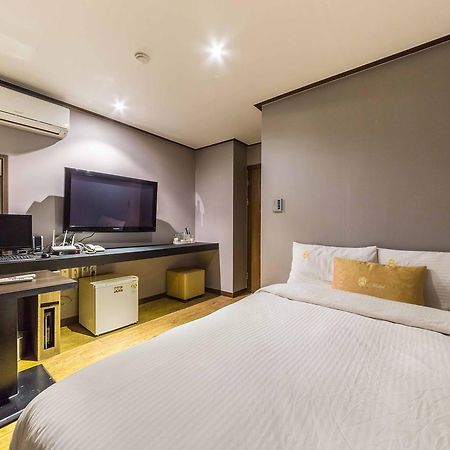 8Motel Seul Zewnętrze zdjęcie